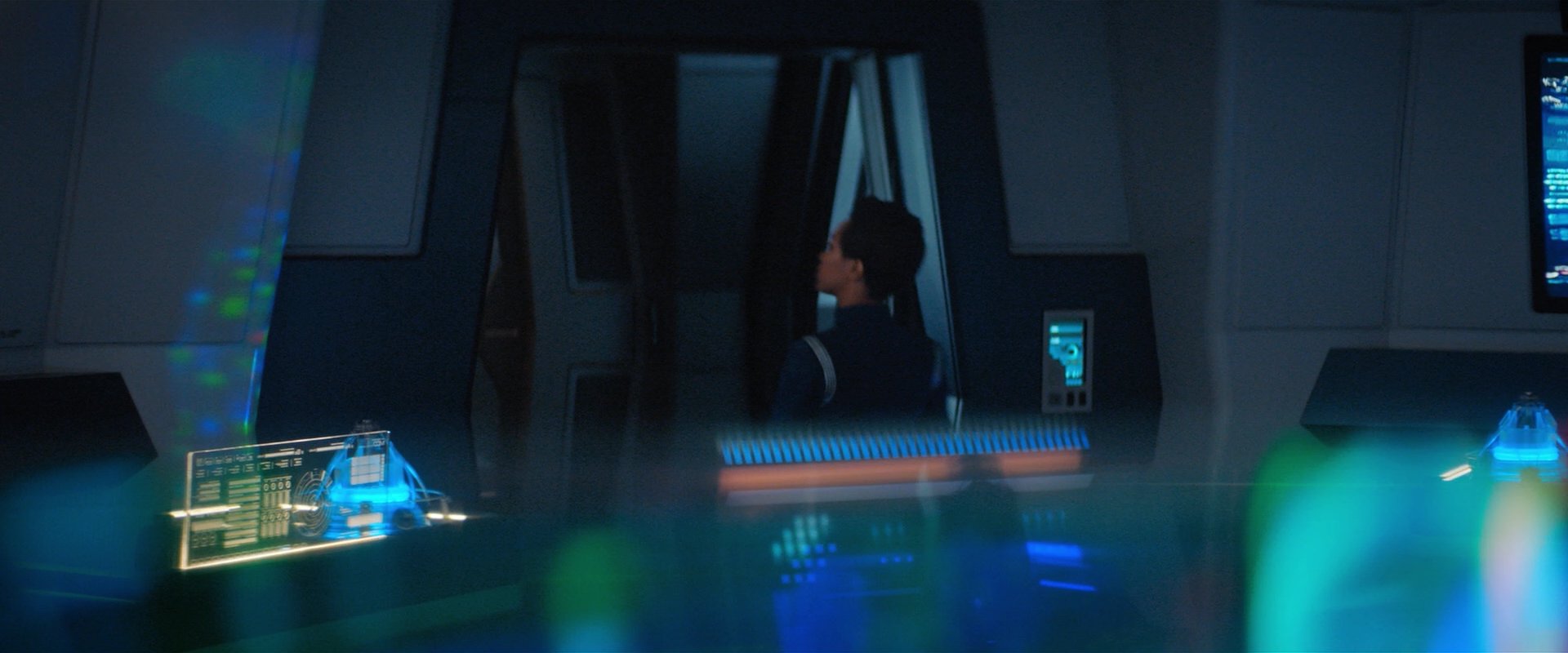 extant_StarTrekDiscovery_2x04-AnObolForCharon_02747.jpg