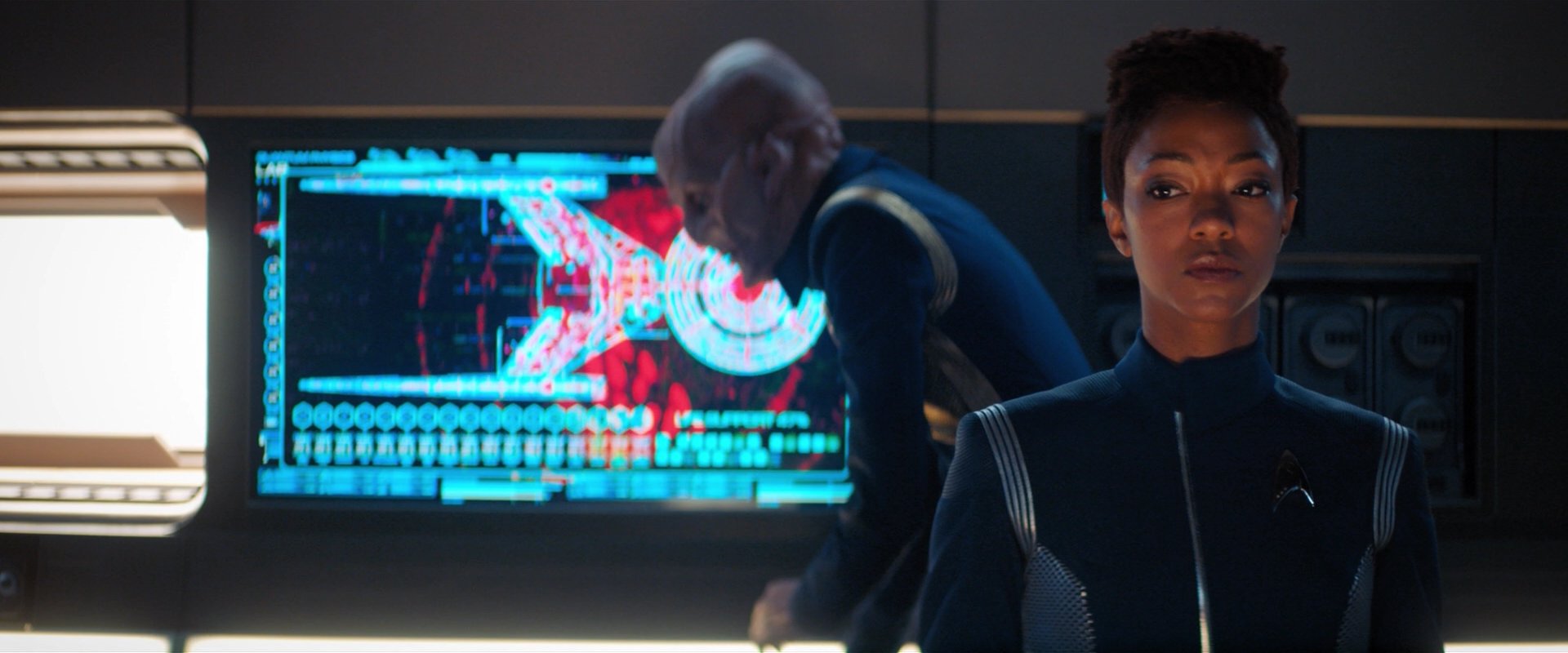 extant_StarTrekDiscovery_2x04-AnObolForCharon_02795.jpg