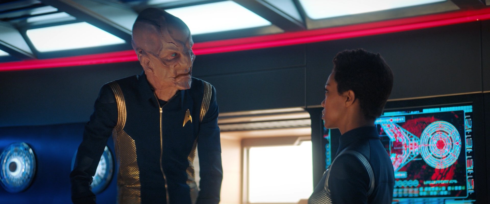 extant_StarTrekDiscovery_2x04-AnObolForCharon_02846.jpg