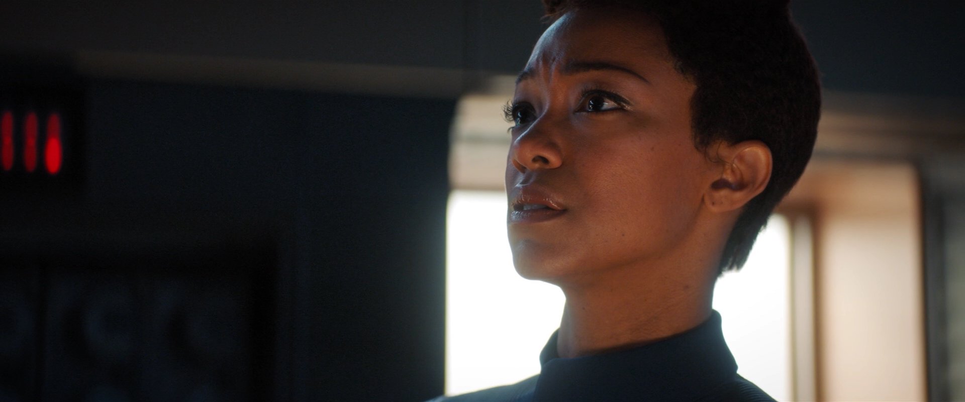 extant_StarTrekDiscovery_2x04-AnObolForCharon_02905.jpg