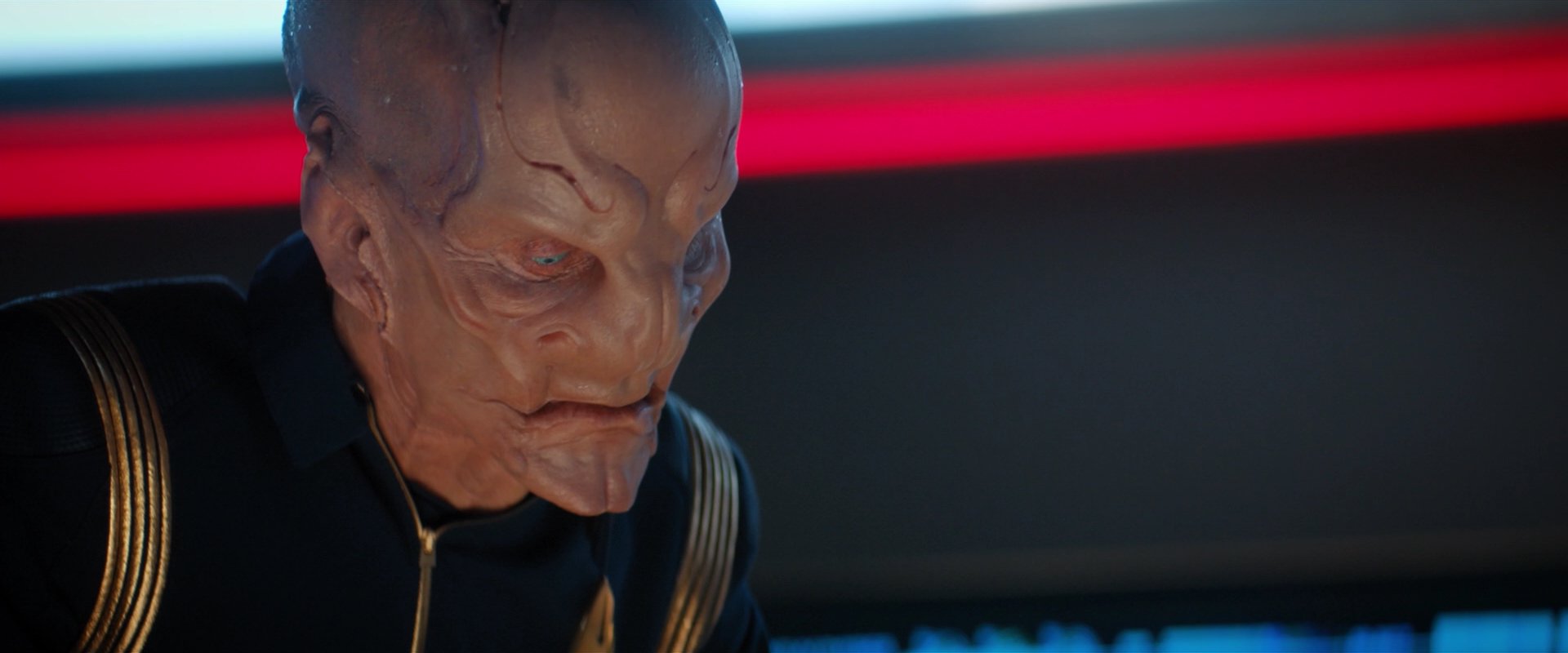 extant_StarTrekDiscovery_2x04-AnObolForCharon_02933.jpg