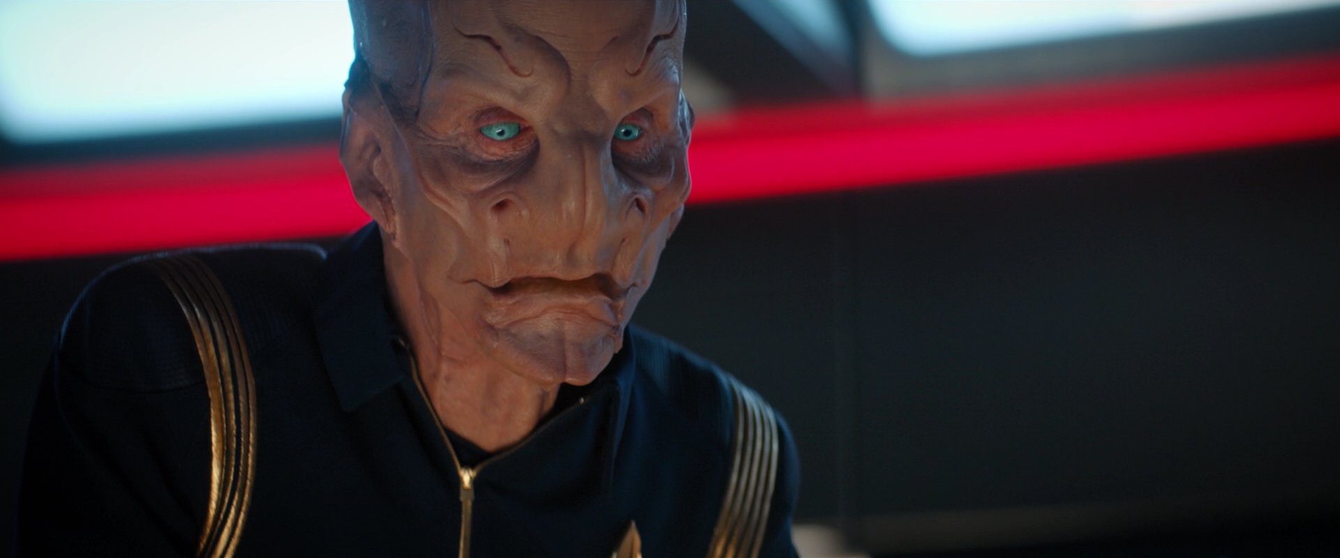 extant_StarTrekDiscovery_2x04-AnObolForCharon_03145.jpg
