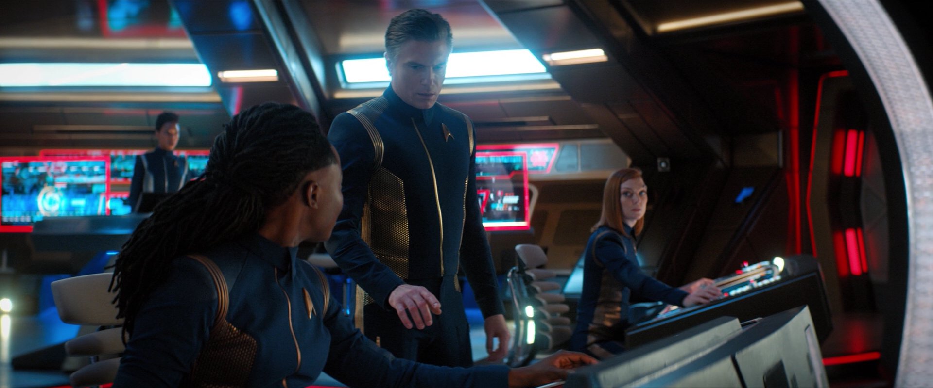 extant_StarTrekDiscovery_2x04-AnObolForCharon_03215.jpg