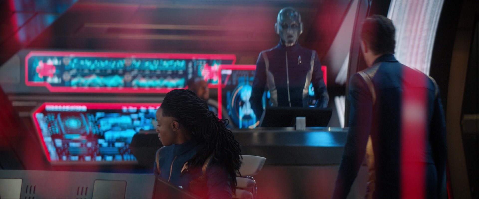 extant_StarTrekDiscovery_2x04-AnObolForCharon_03230.jpg