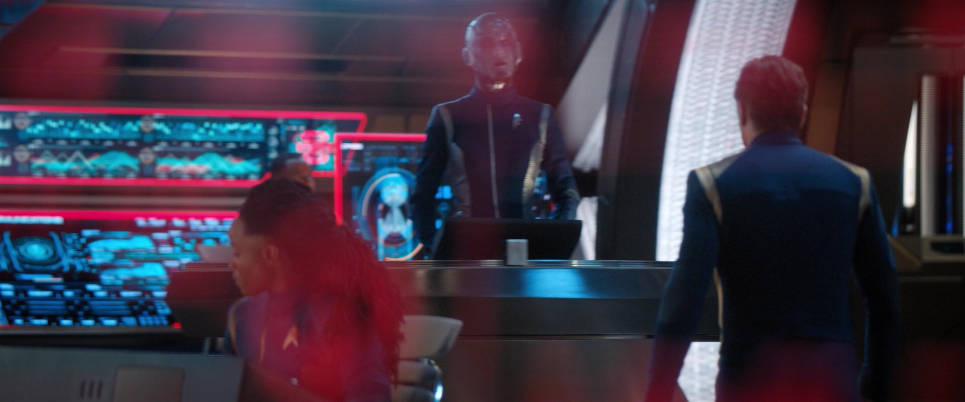 extant_StarTrekDiscovery_2x04-AnObolForCharon_03231.jpg