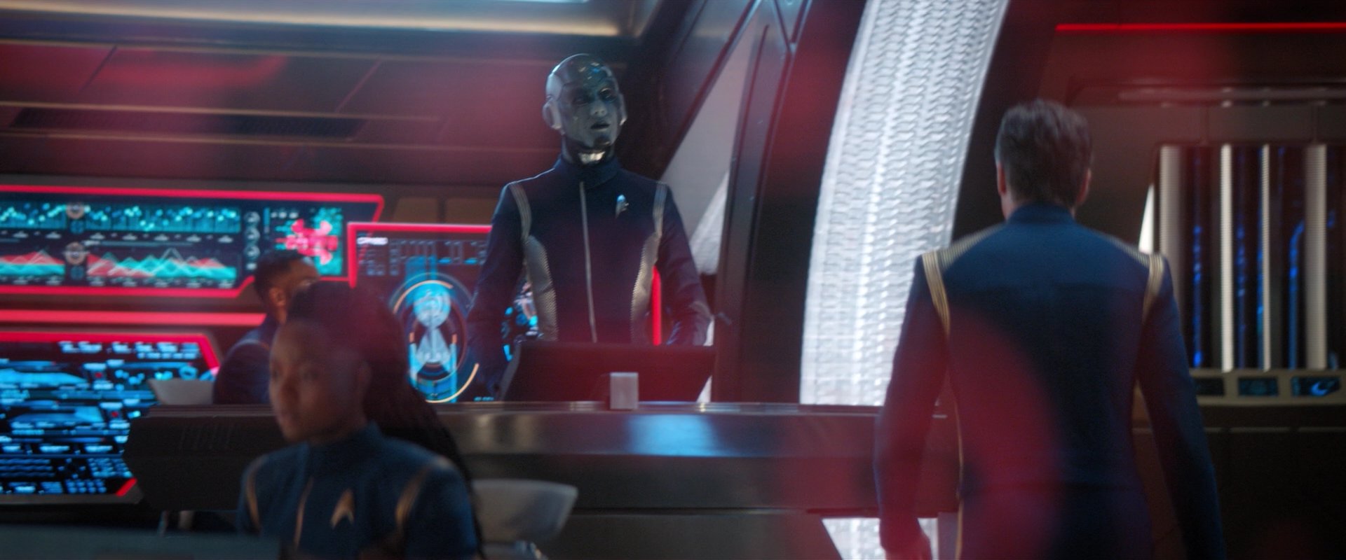 extant_StarTrekDiscovery_2x04-AnObolForCharon_03232.jpg