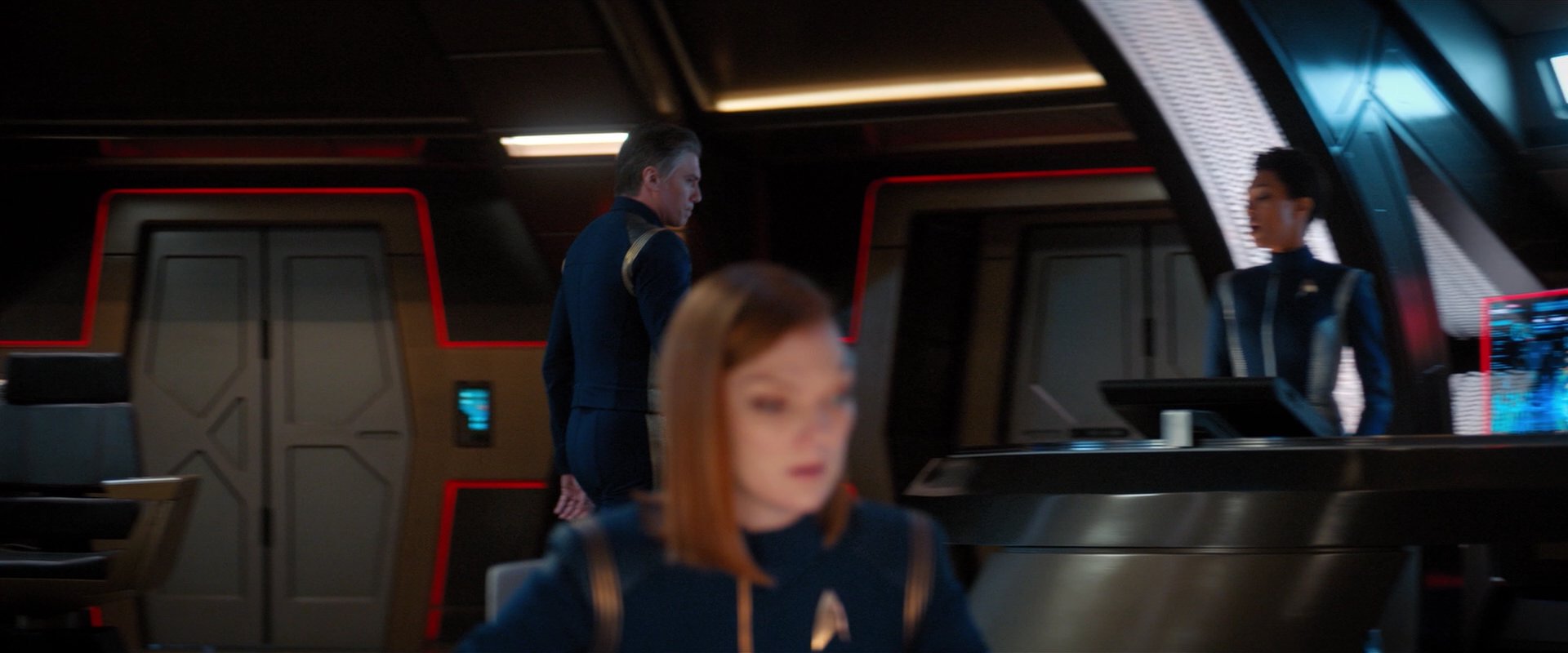 extant_StarTrekDiscovery_2x04-AnObolForCharon_03251.jpg