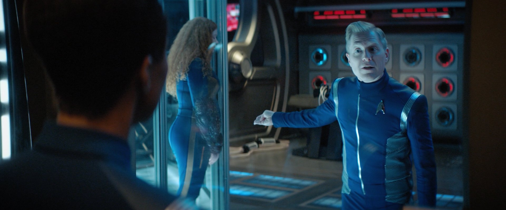 extant_StarTrekDiscovery_2x04-AnObolForCharon_03307.jpg