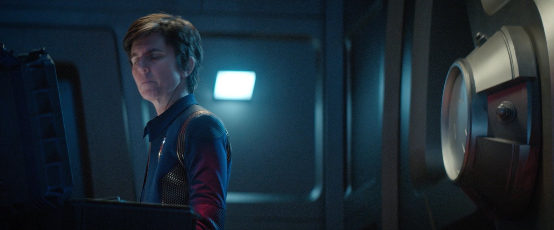 extant_StarTrekDiscovery_2x04-AnObolForCharon_03326.jpg