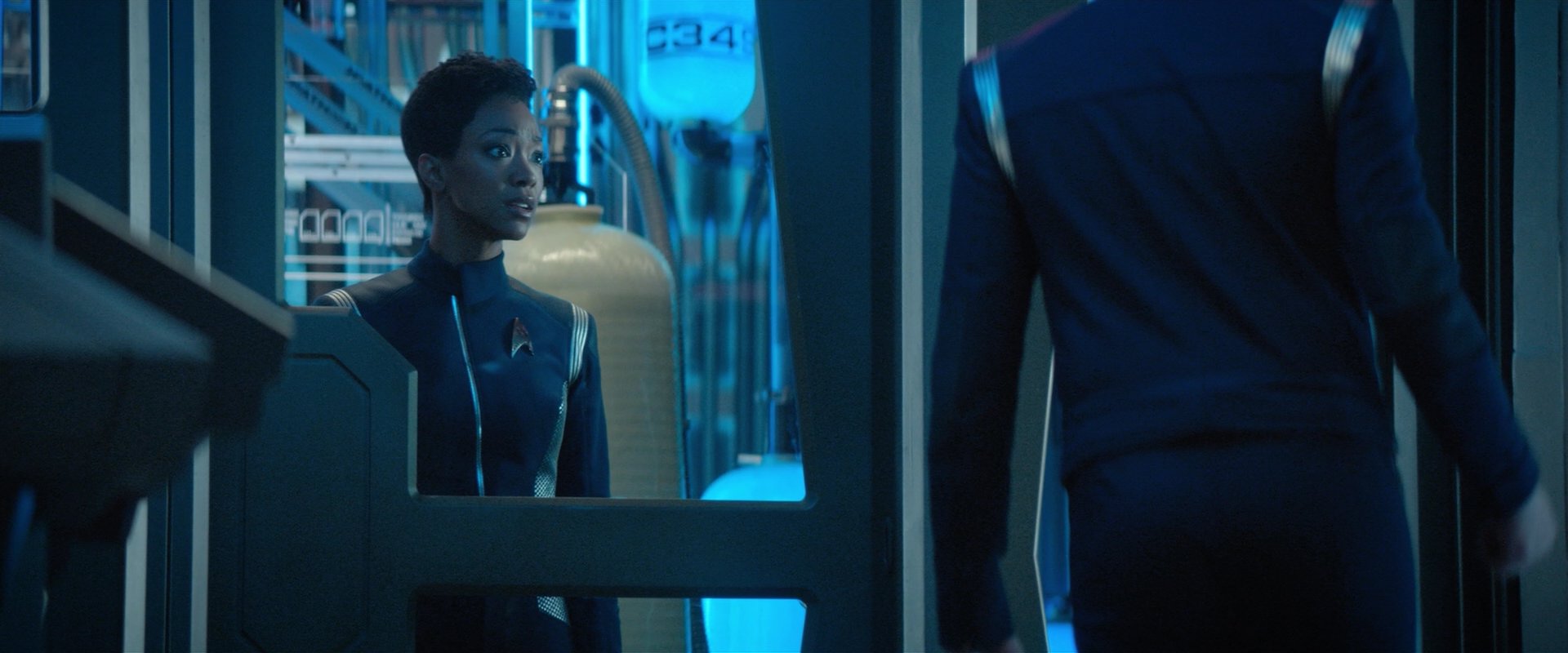 extant_StarTrekDiscovery_2x04-AnObolForCharon_03342.jpg