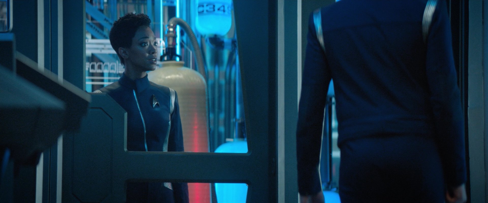 extant_StarTrekDiscovery_2x04-AnObolForCharon_03343.jpg