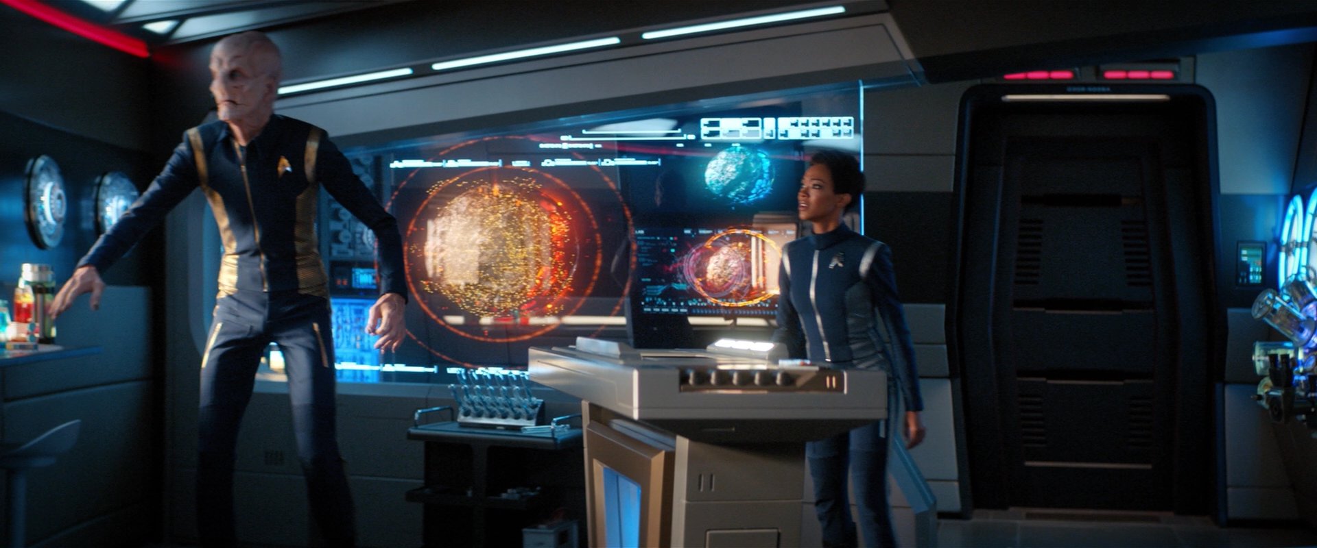extant_StarTrekDiscovery_2x04-AnObolForCharon_03474.jpg