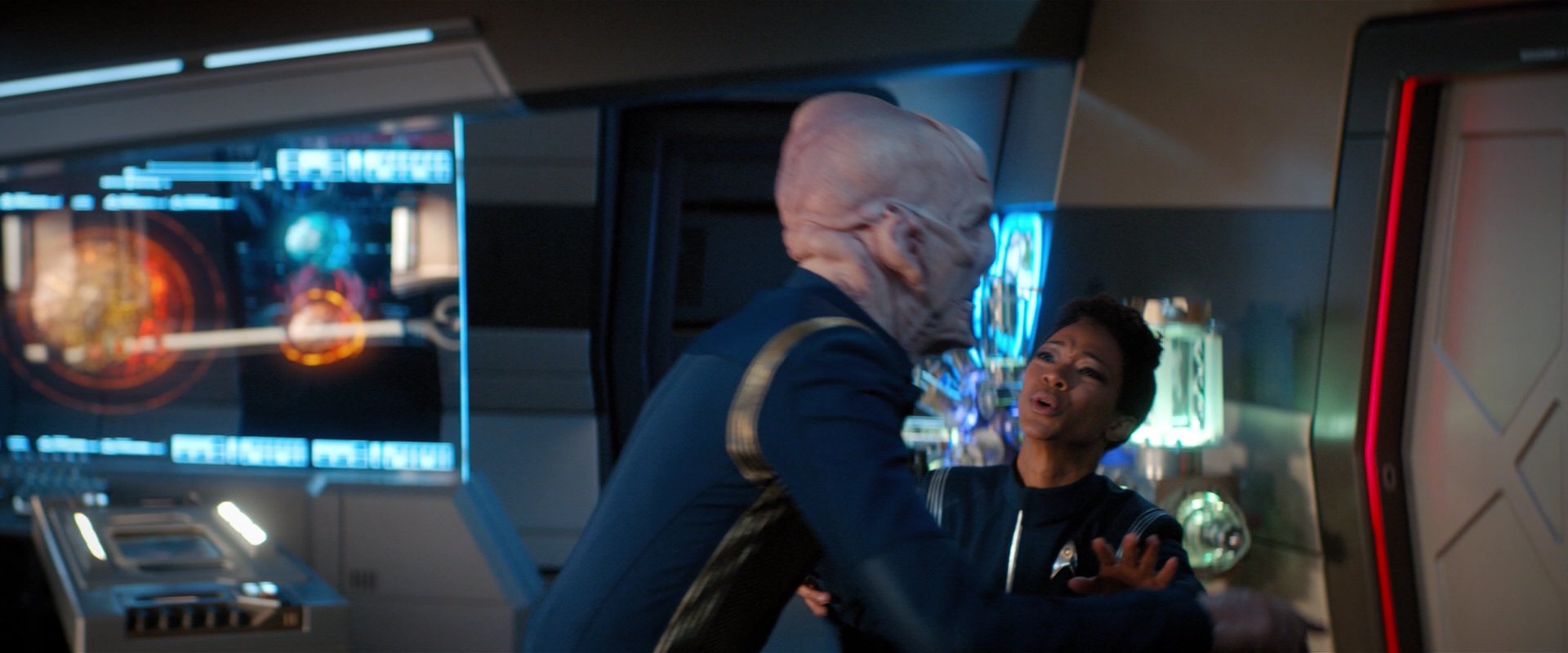 extant_StarTrekDiscovery_2x04-AnObolForCharon_03492.jpg