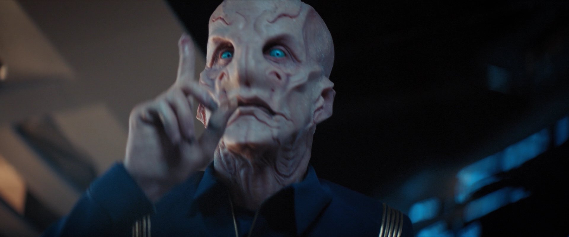 extant_StarTrekDiscovery_2x04-AnObolForCharon_03500.jpg