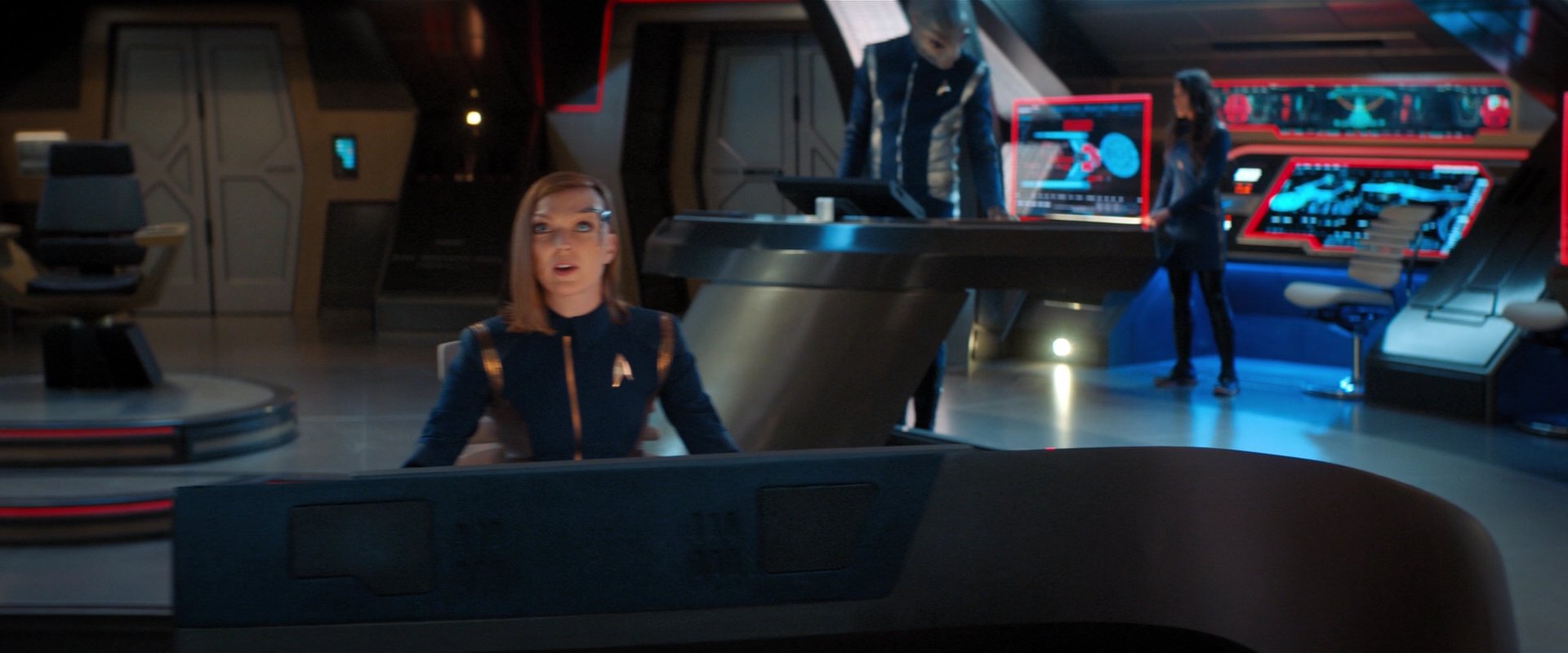 extant_StarTrekDiscovery_2x04-AnObolForCharon_03655.jpg
