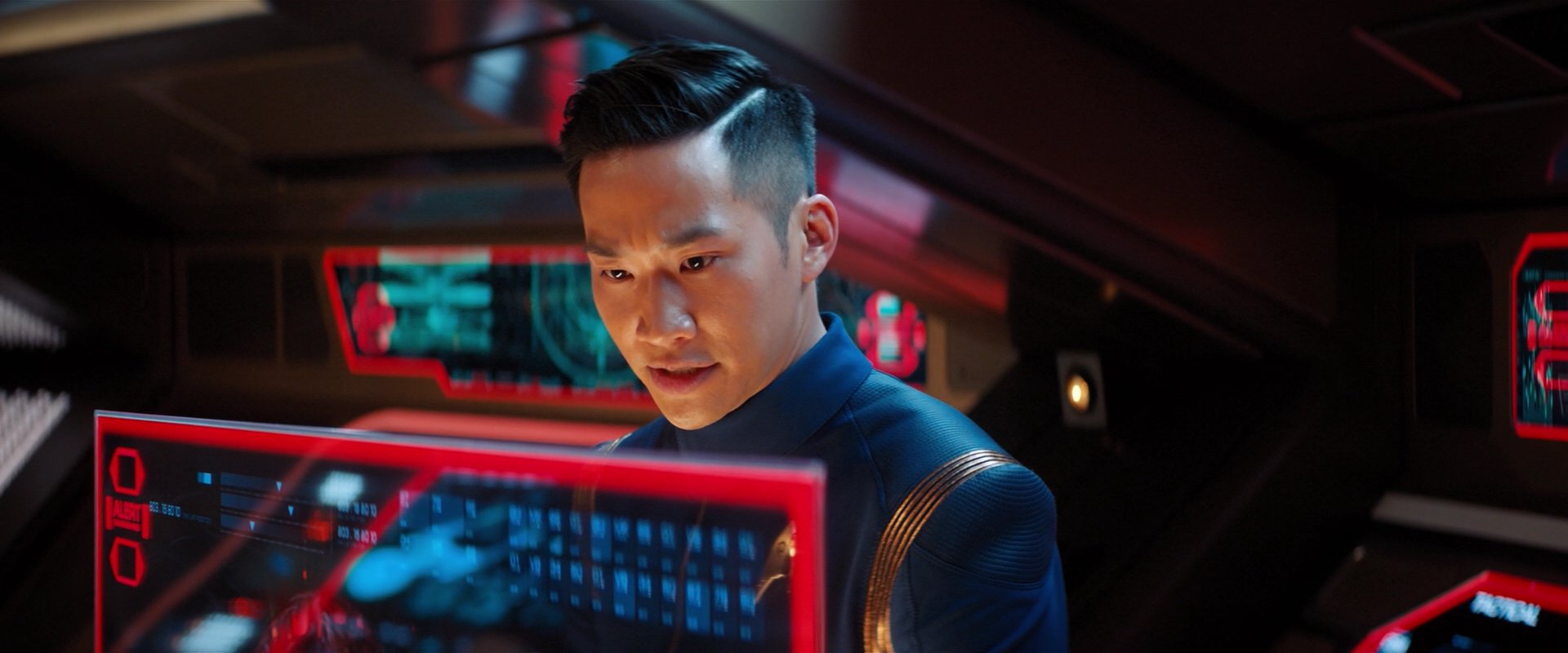 extant_StarTrekDiscovery_2x04-AnObolForCharon_03707.jpg