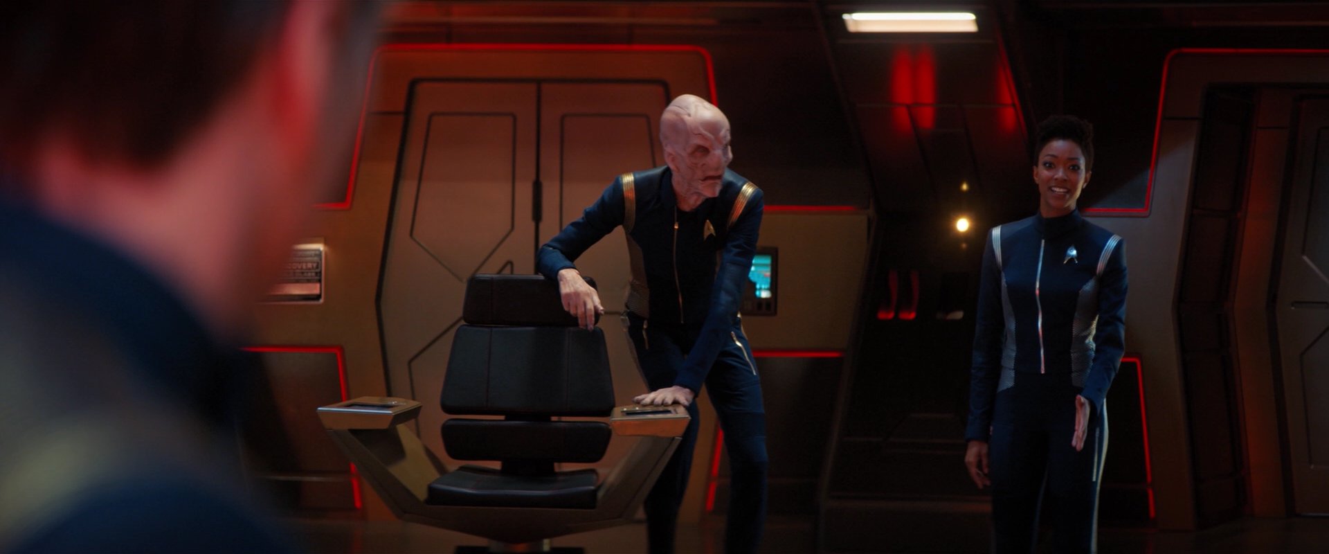 extant_StarTrekDiscovery_2x04-AnObolForCharon_03725.jpg