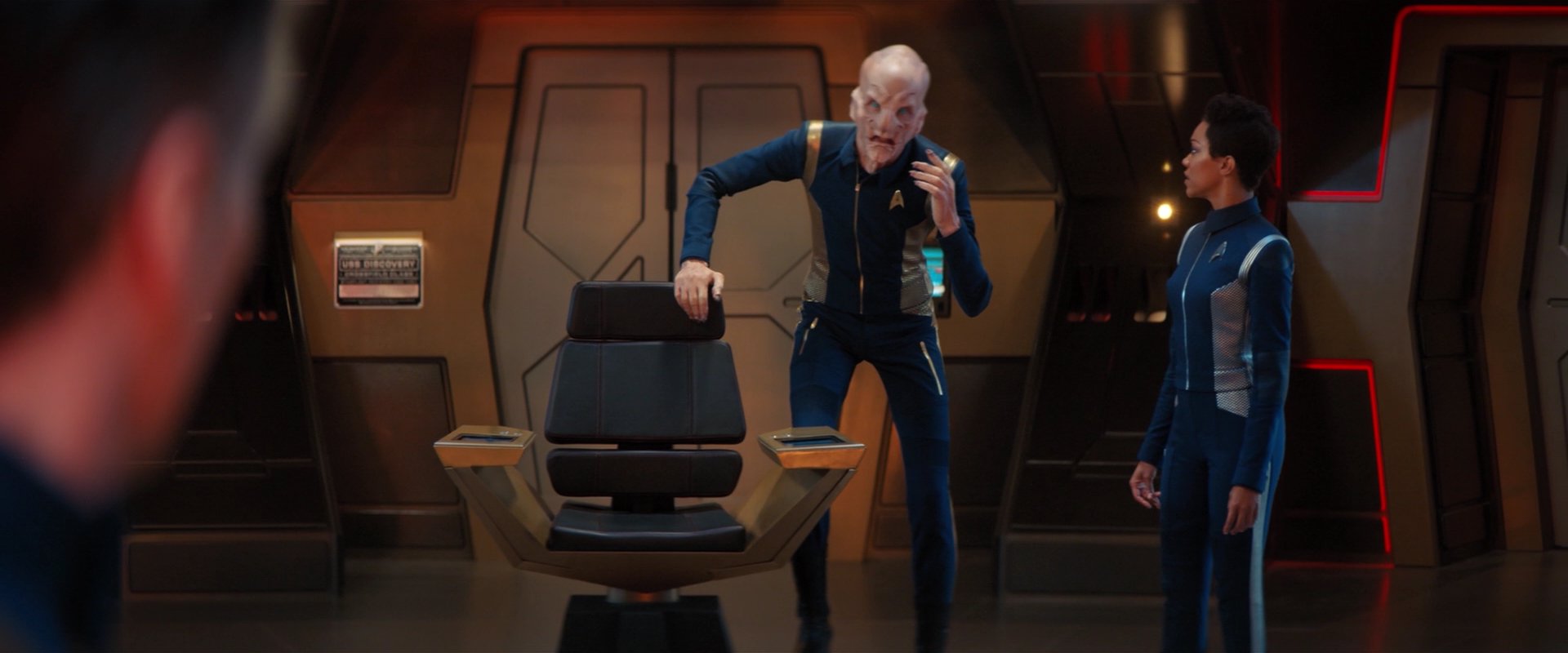 extant_StarTrekDiscovery_2x04-AnObolForCharon_03737.jpg