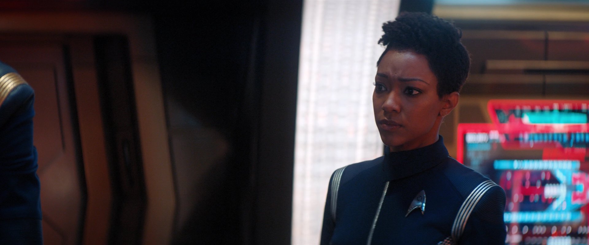 extant_StarTrekDiscovery_2x04-AnObolForCharon_03861.jpg