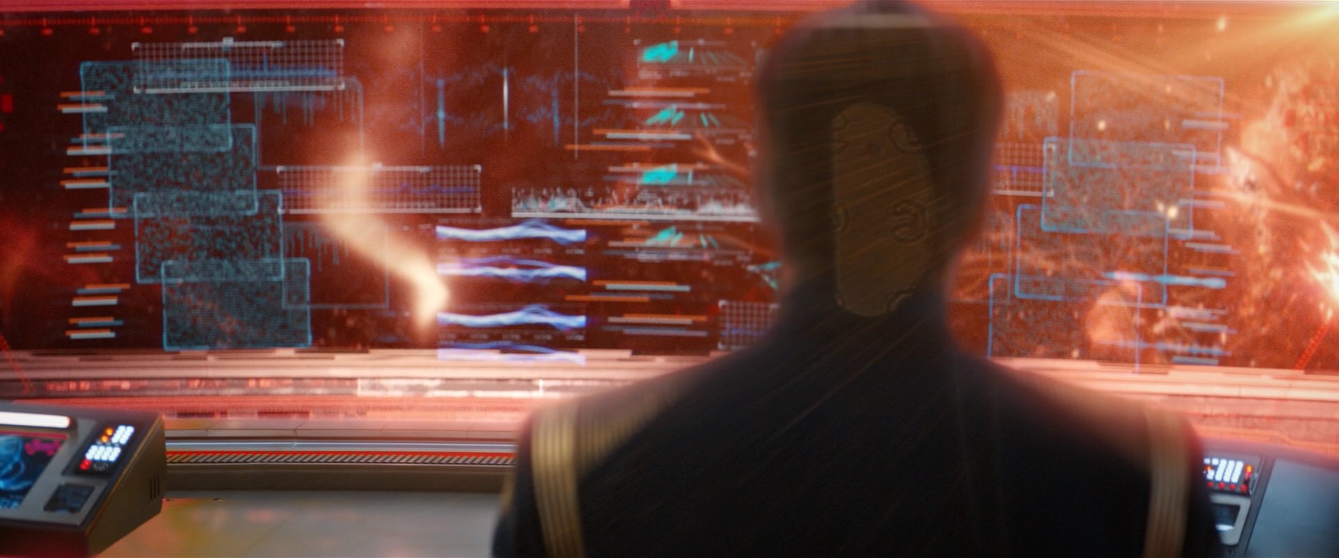 extant_StarTrekDiscovery_2x04-AnObolForCharon_03959.jpg