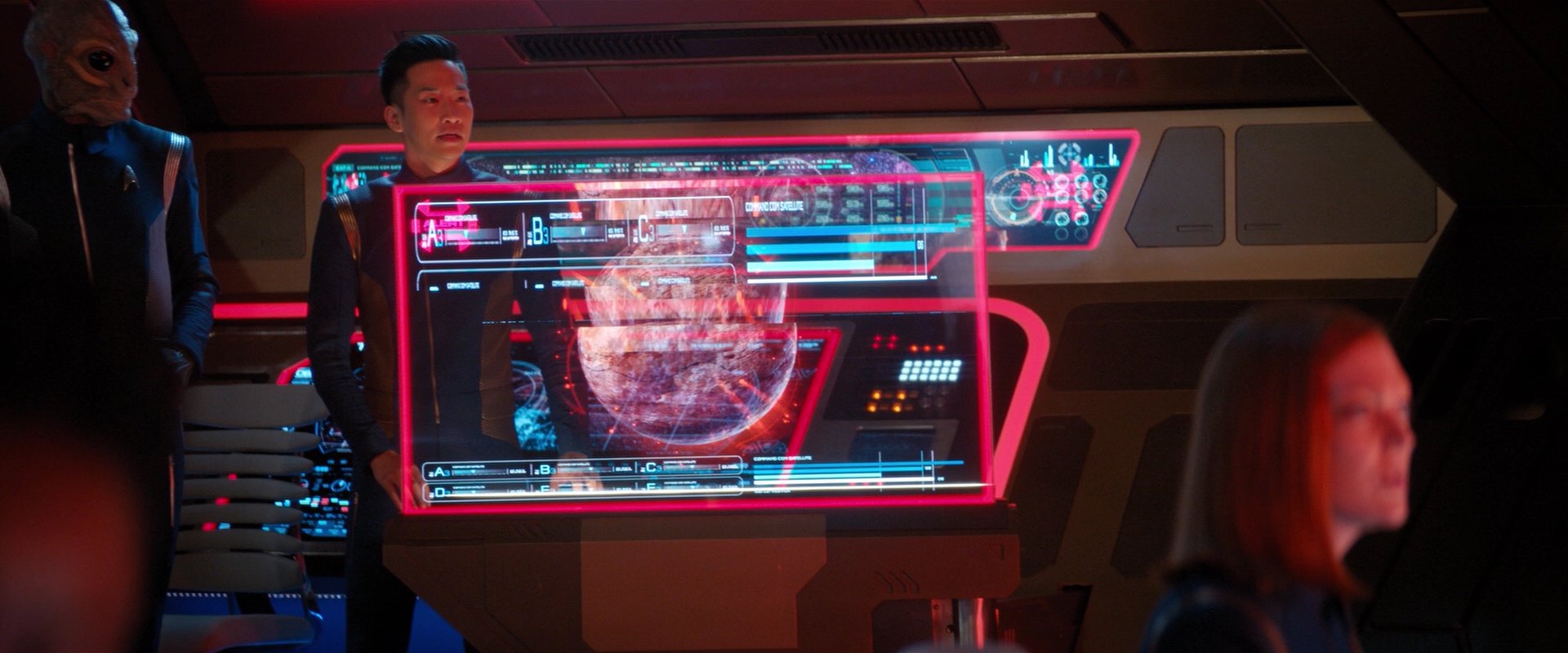 extant_StarTrekDiscovery_2x04-AnObolForCharon_04287.jpg