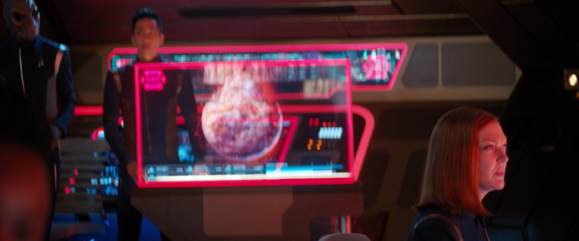 extant_StarTrekDiscovery_2x04-AnObolForCharon_04288.jpg