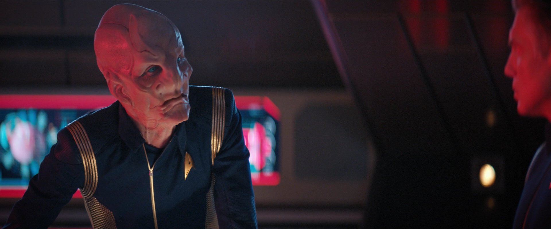 extant_StarTrekDiscovery_2x04-AnObolForCharon_04319.jpg