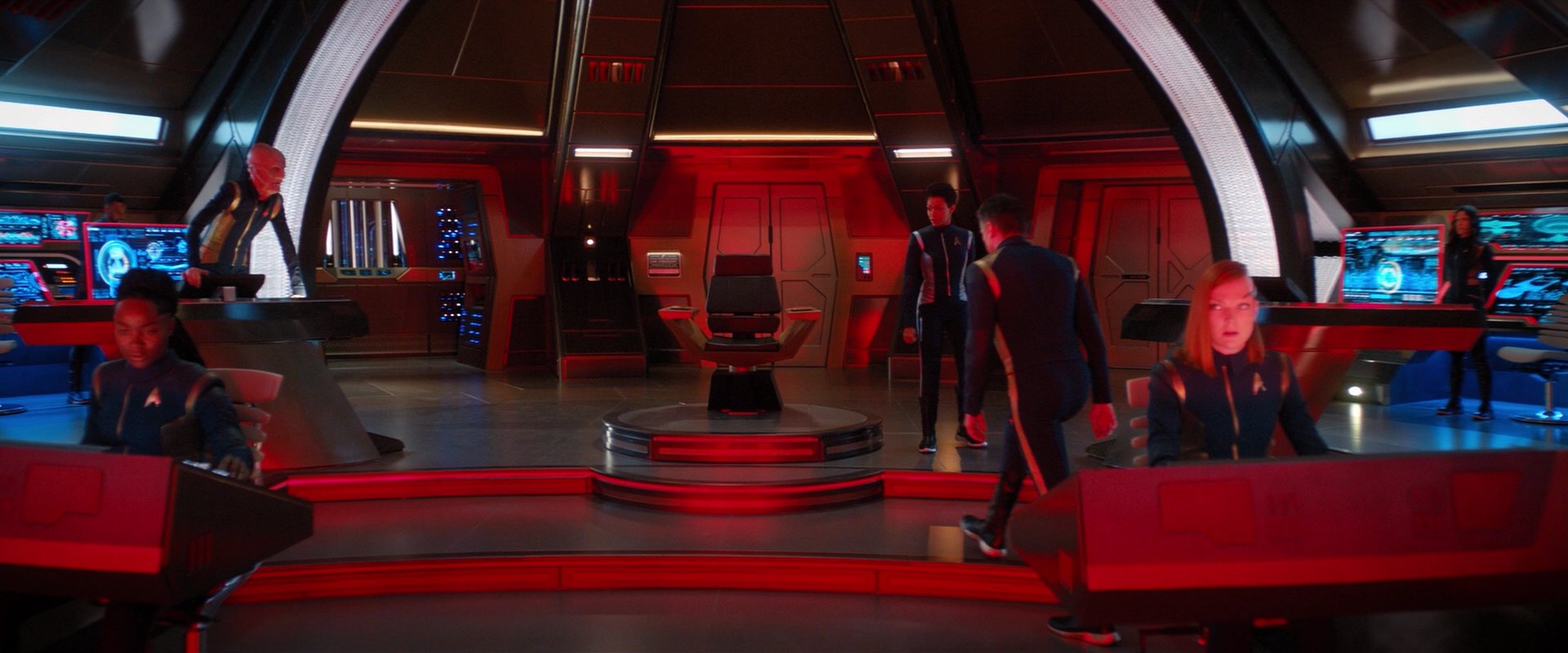 extant_StarTrekDiscovery_2x04-AnObolForCharon_04387.jpg