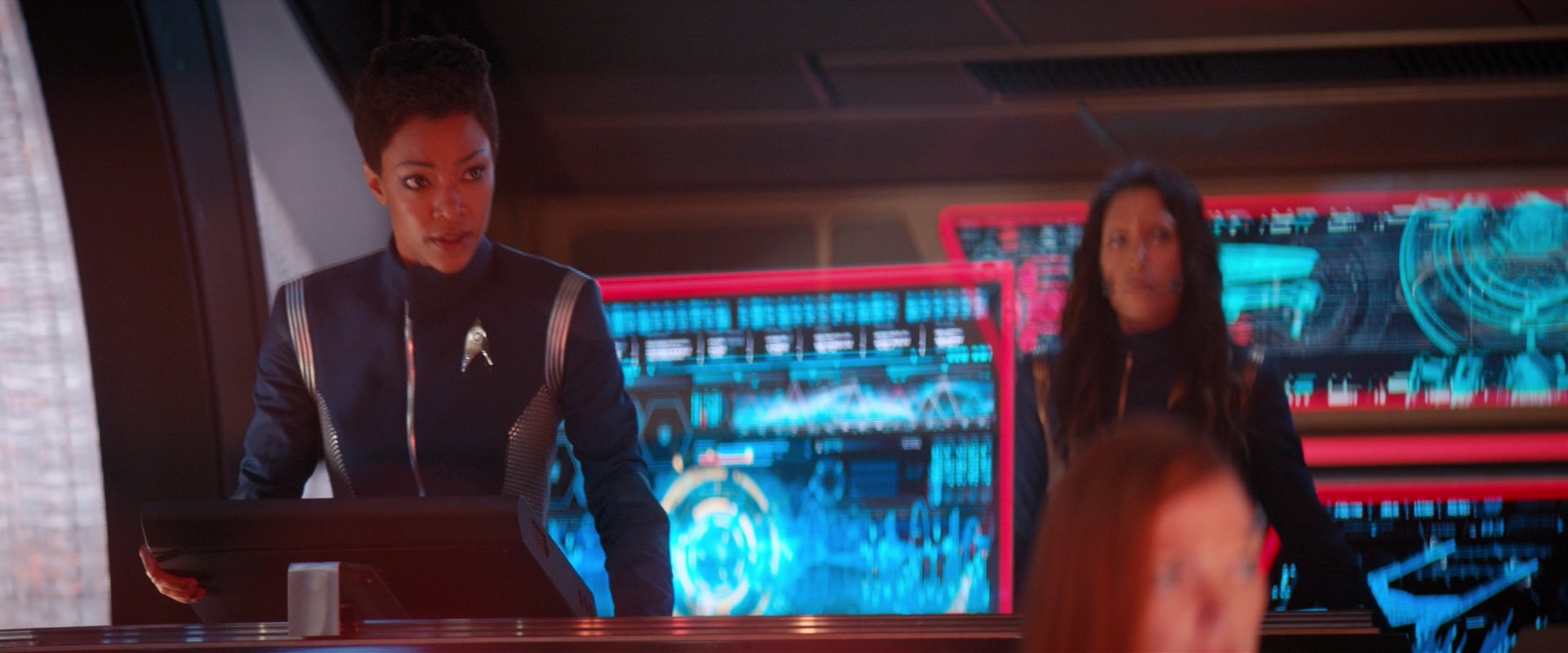 extant_StarTrekDiscovery_2x04-AnObolForCharon_04417.jpg