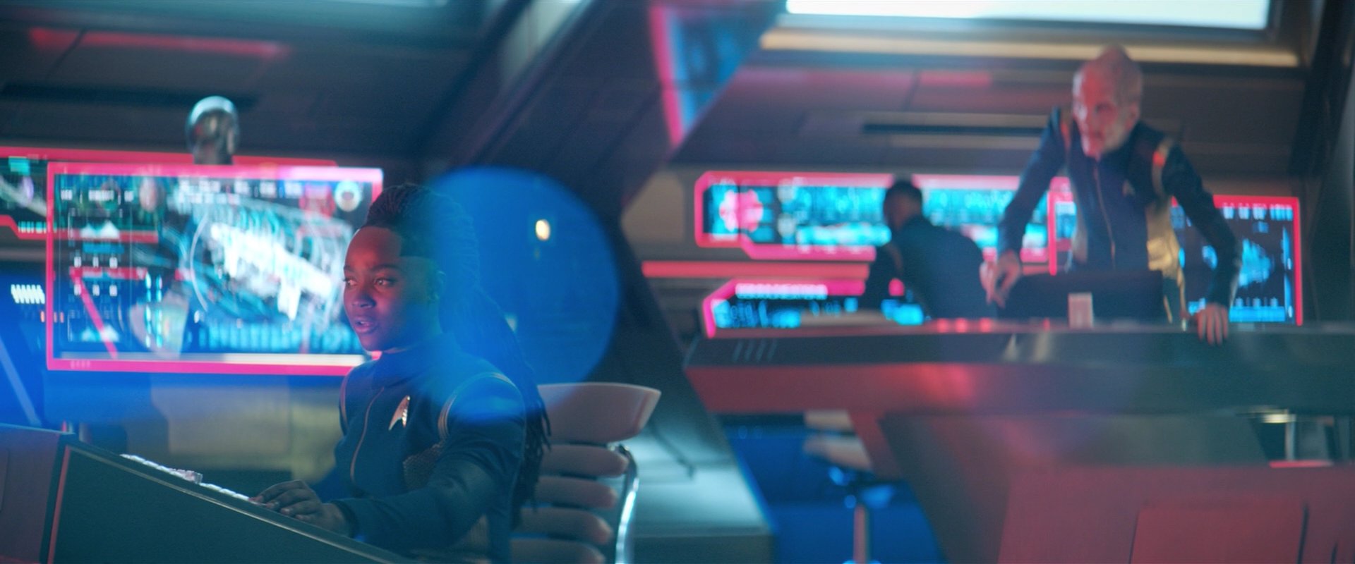 extant_StarTrekDiscovery_2x04-AnObolForCharon_04429.jpg