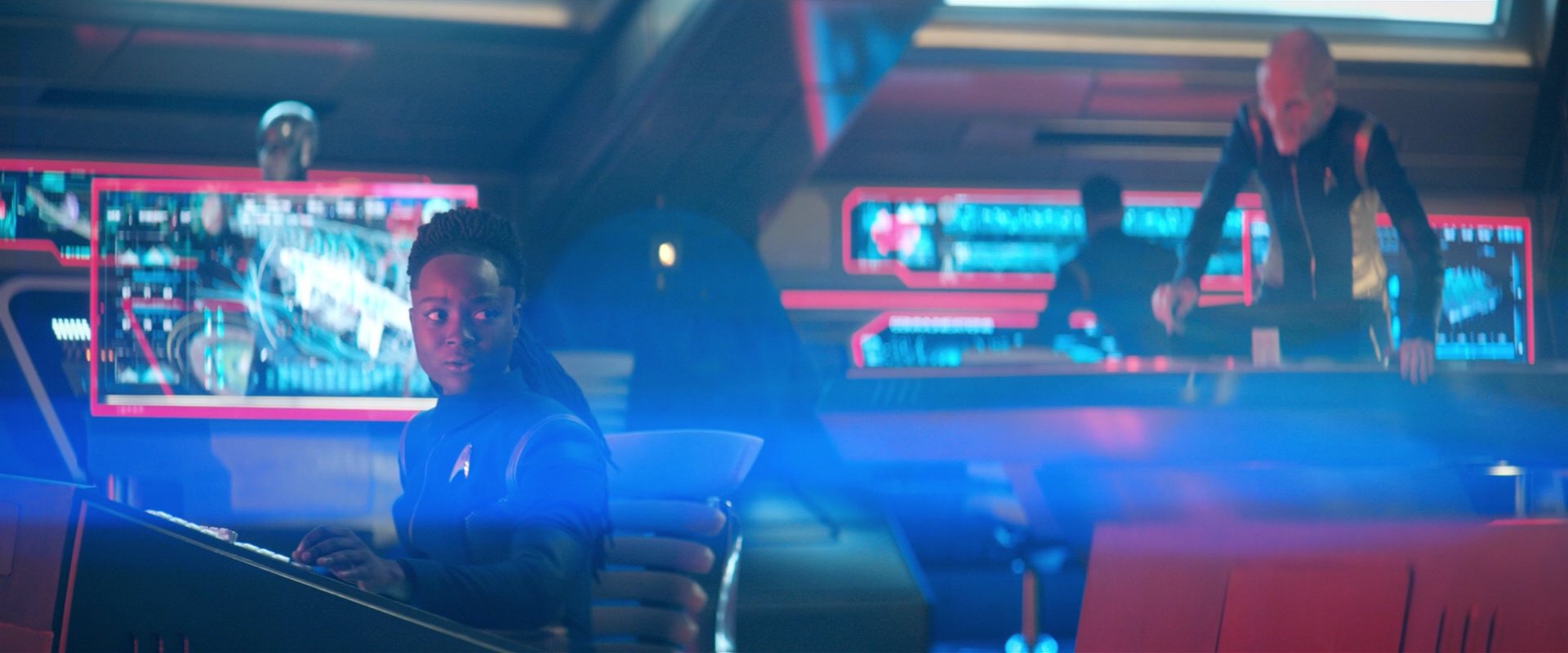 extant_StarTrekDiscovery_2x04-AnObolForCharon_04431.jpg