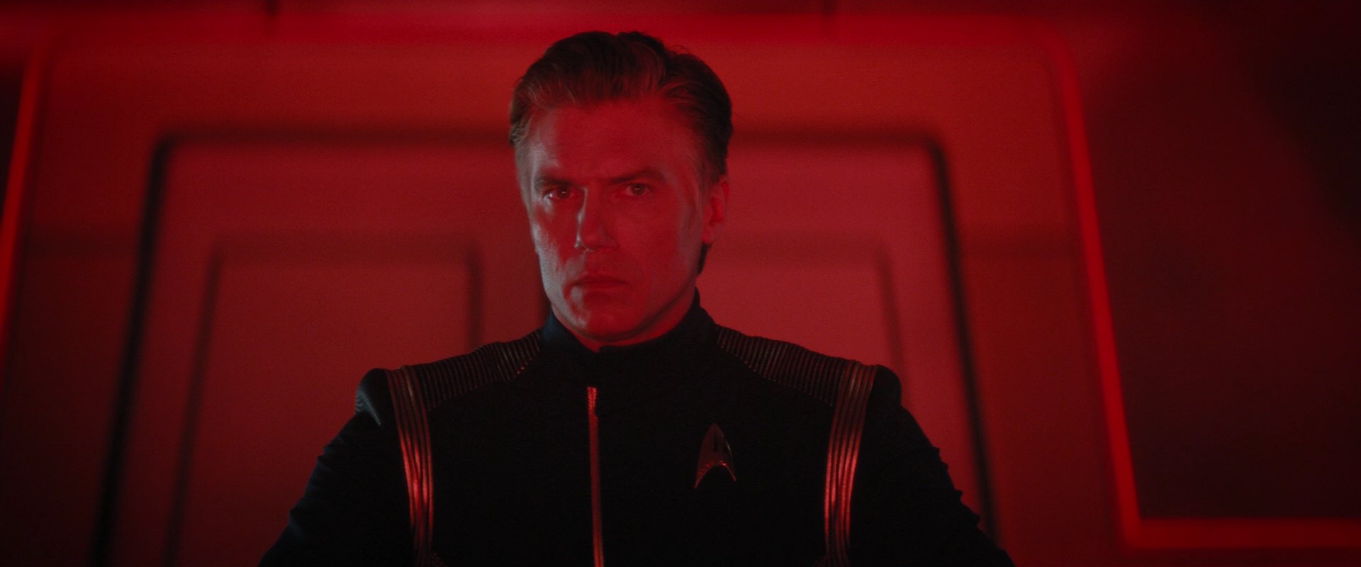 extant_StarTrekDiscovery_2x04-AnObolForCharon_04451.jpg