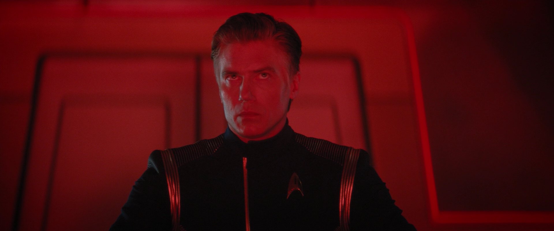 extant_StarTrekDiscovery_2x04-AnObolForCharon_04453.jpg
