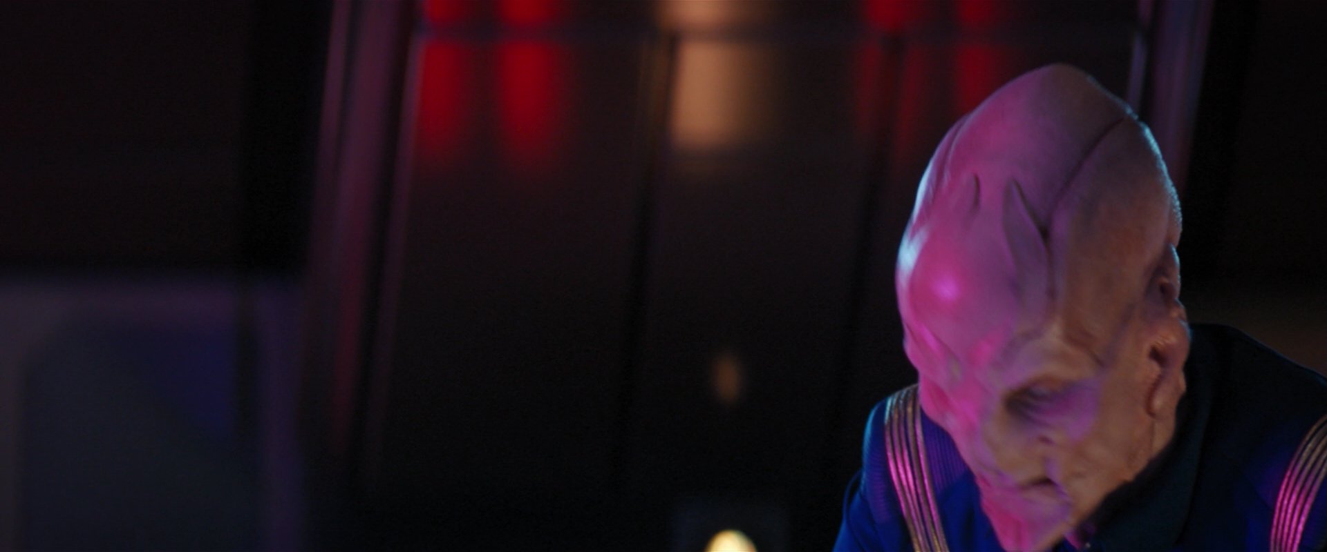 extant_StarTrekDiscovery_2x04-AnObolForCharon_04462.jpg