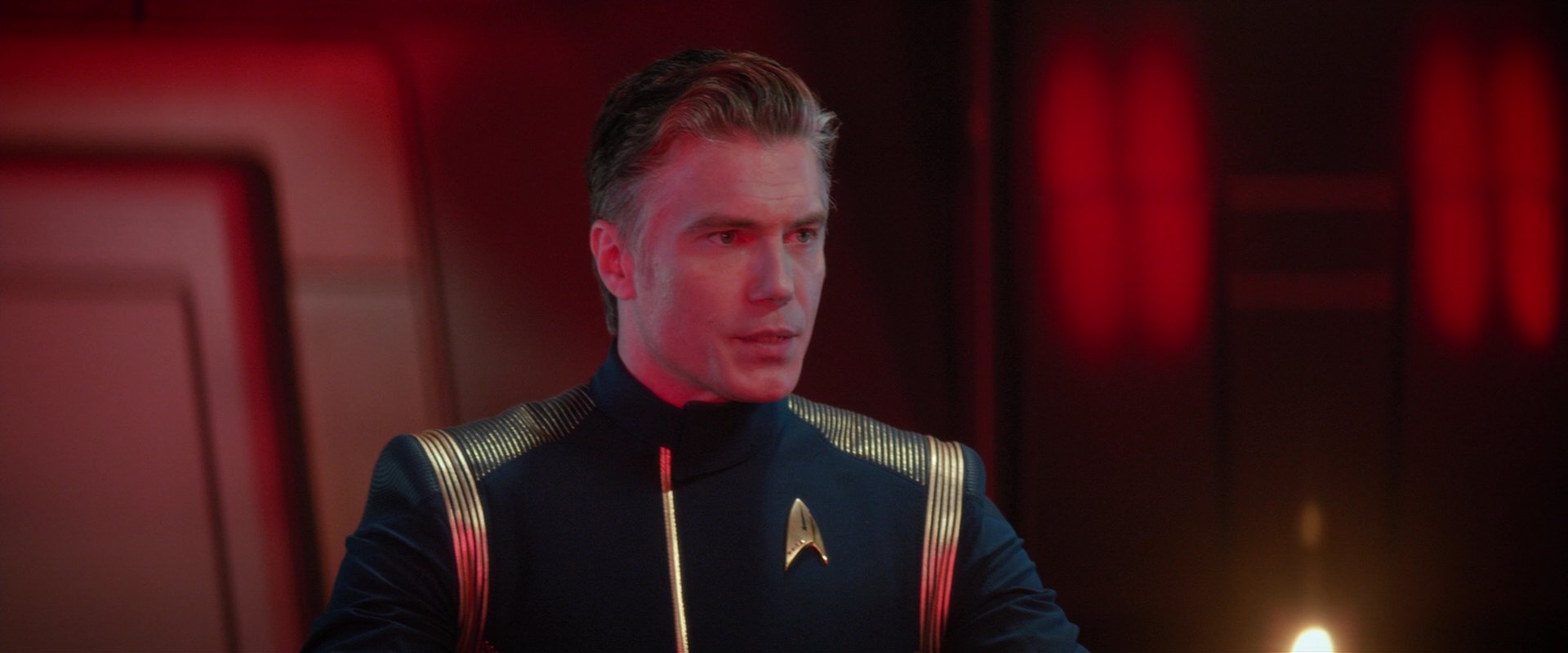 extant_StarTrekDiscovery_2x04-AnObolForCharon_04482.jpg