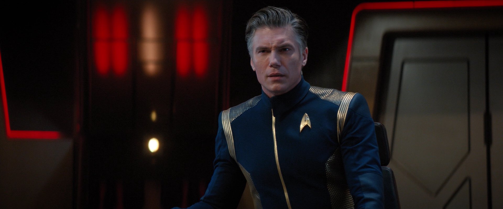 extant_StarTrekDiscovery_2x04-AnObolForCharon_04532.jpg