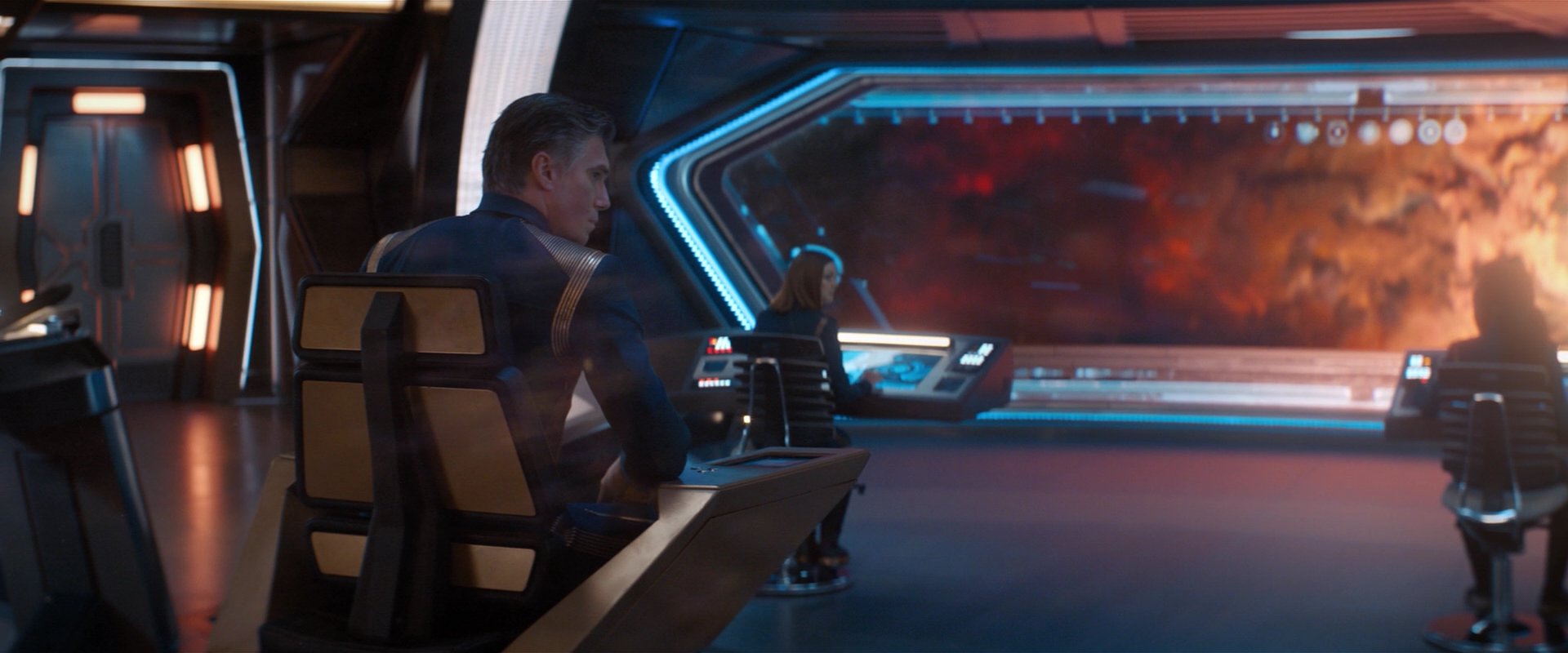 extant_StarTrekDiscovery_2x04-AnObolForCharon_04674.jpg