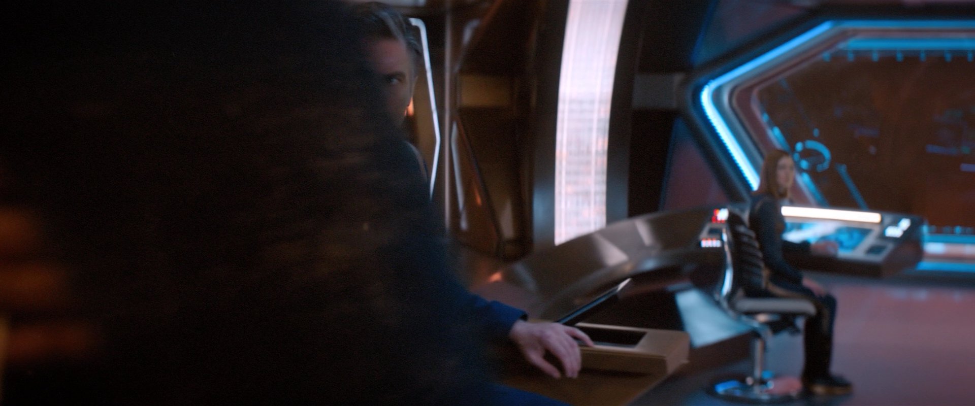 extant_StarTrekDiscovery_2x04-AnObolForCharon_04704.jpg