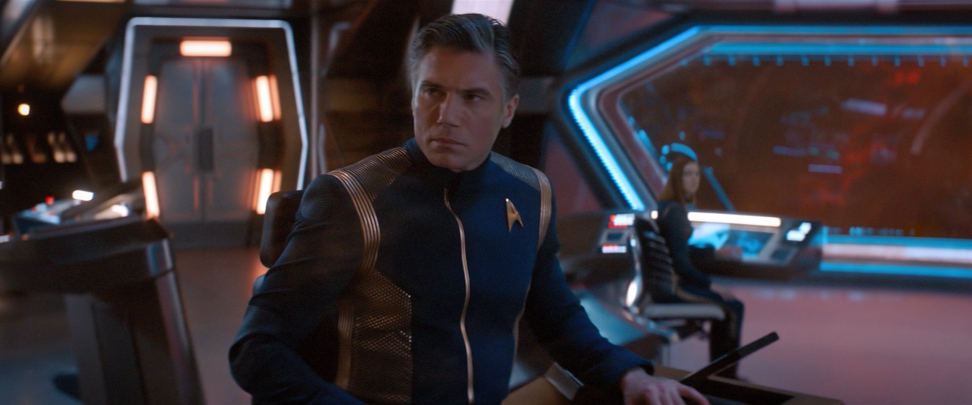extant_StarTrekDiscovery_2x04-AnObolForCharon_04707.jpg
