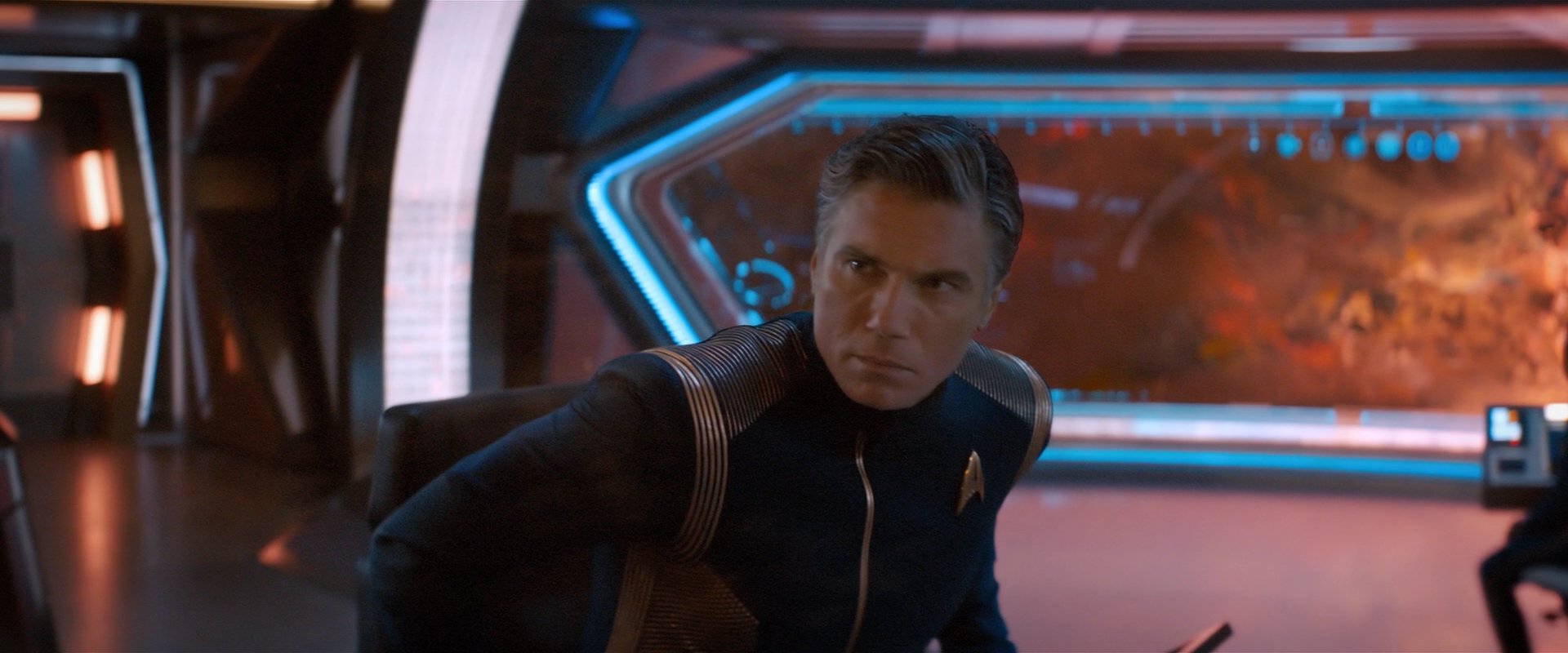 extant_StarTrekDiscovery_2x04-AnObolForCharon_04709.jpg