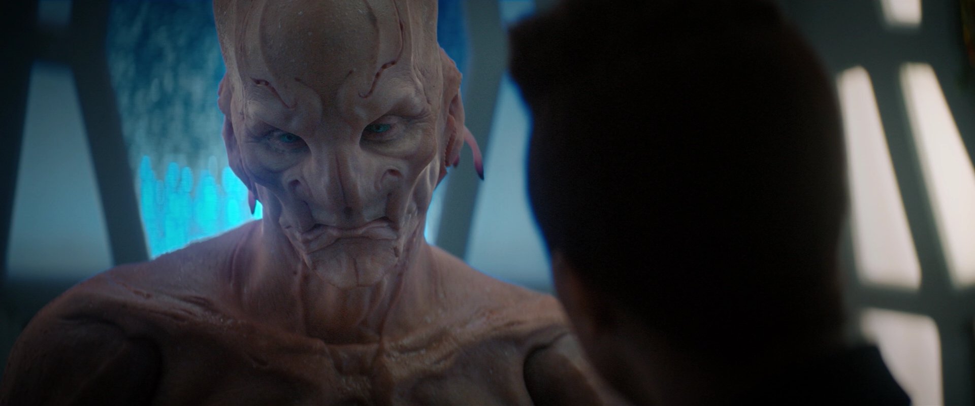 extant_StarTrekDiscovery_2x04-AnObolForCharon_04851.jpg