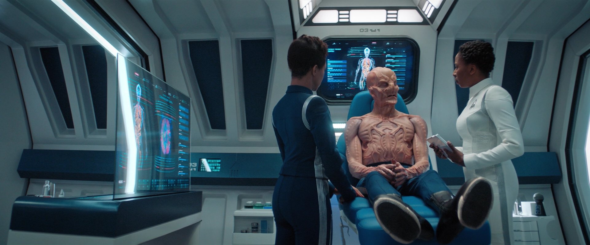 extant_StarTrekDiscovery_2x04-AnObolForCharon_05390.jpg
