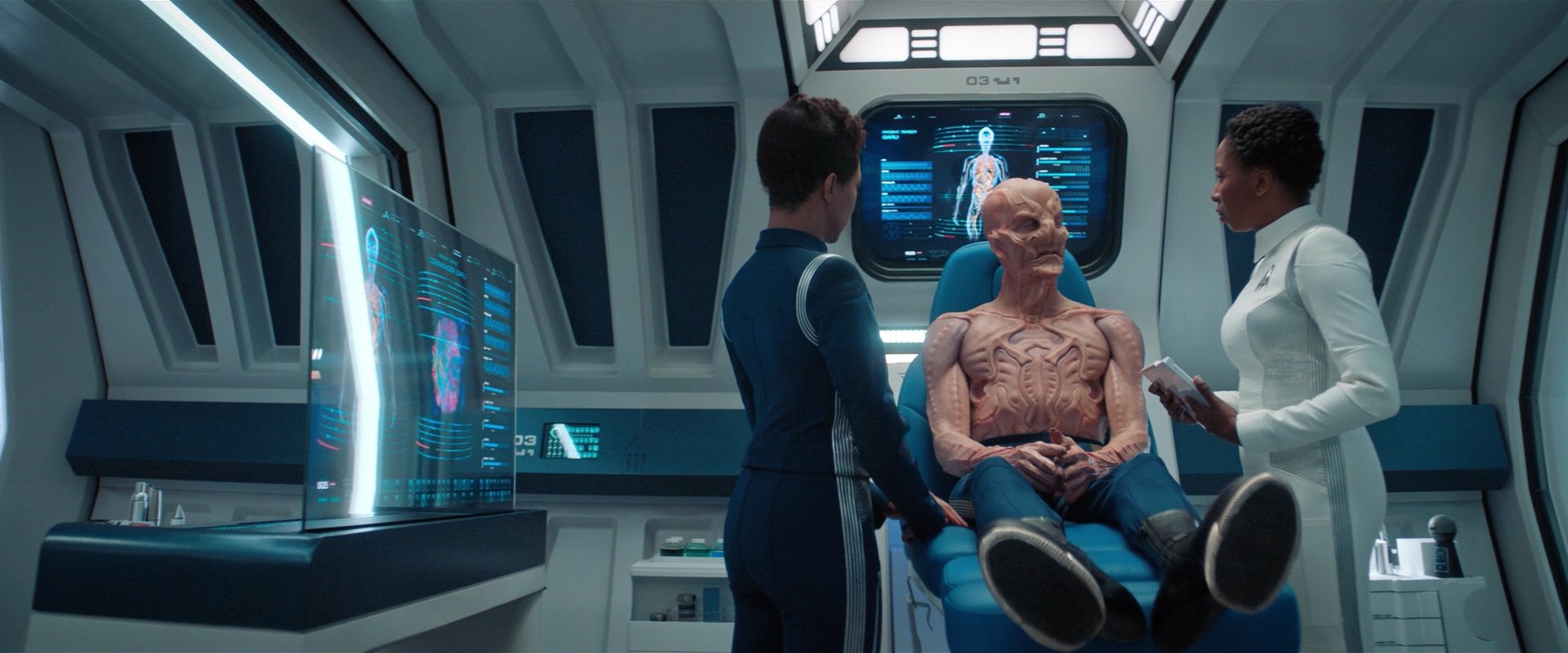 extant_StarTrekDiscovery_2x04-AnObolForCharon_05392.jpg