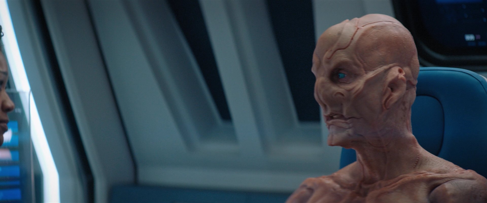 extant_StarTrekDiscovery_2x04-AnObolForCharon_05467.jpg