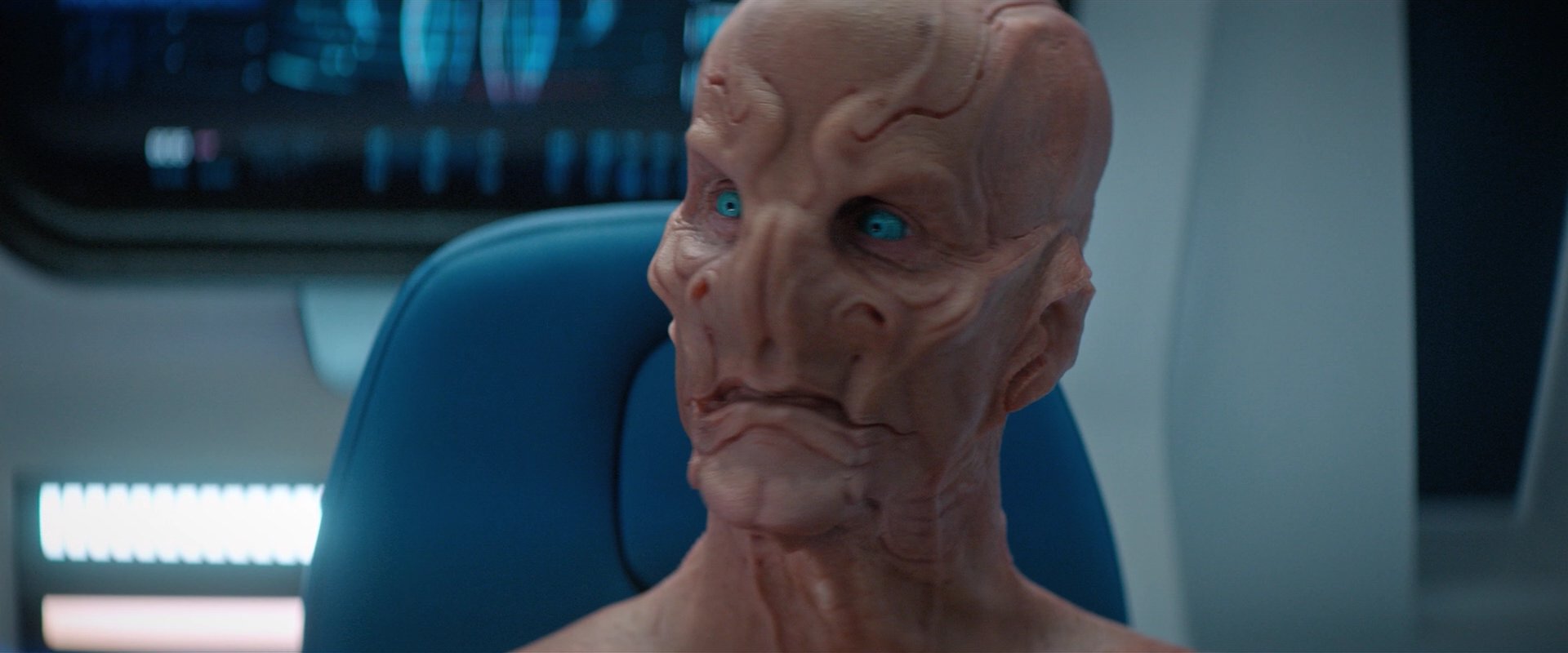 extant_StarTrekDiscovery_2x04-AnObolForCharon_05632.jpg