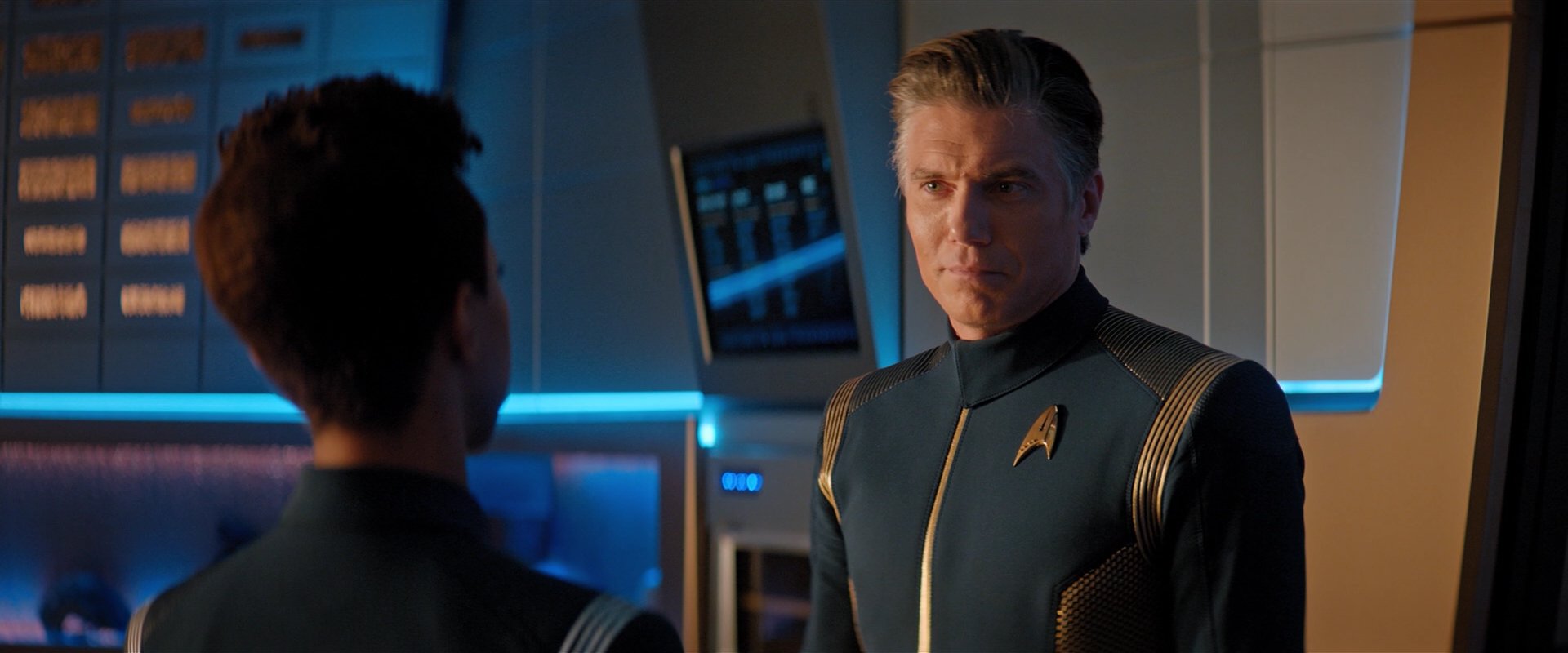 extant_StarTrekDiscovery_2x04-AnObolForCharon_05790.jpg