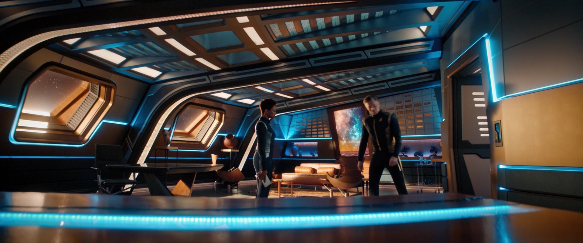 extant_StarTrekDiscovery_2x04-AnObolForCharon_05795.jpg