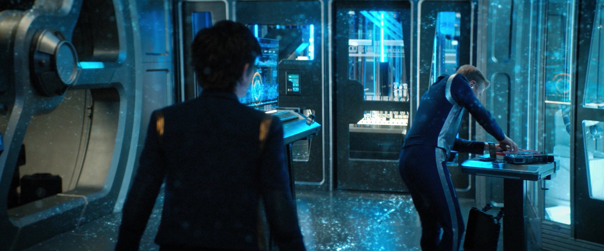 extant_StarTrekDiscovery_2x04-AnObolForCharon_05943.jpg