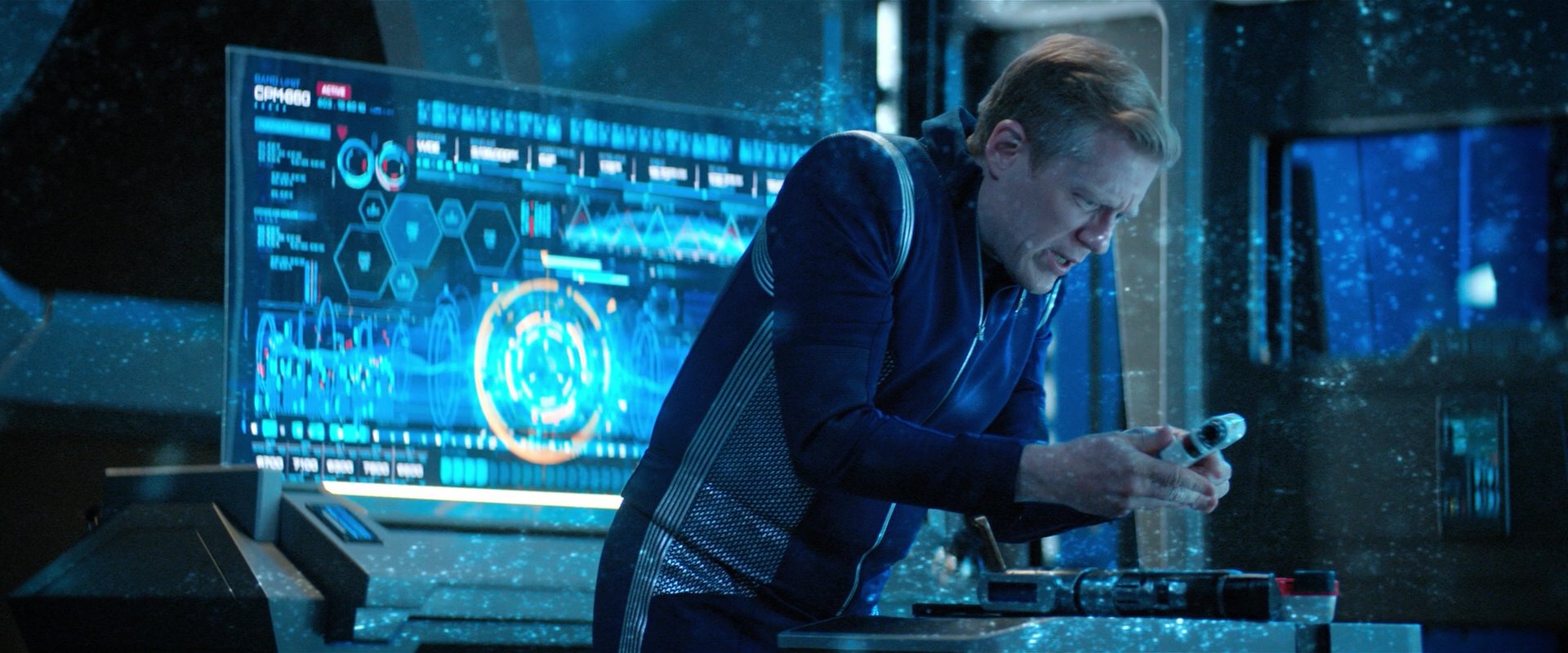 extant_StarTrekDiscovery_2x04-AnObolForCharon_05944.jpg