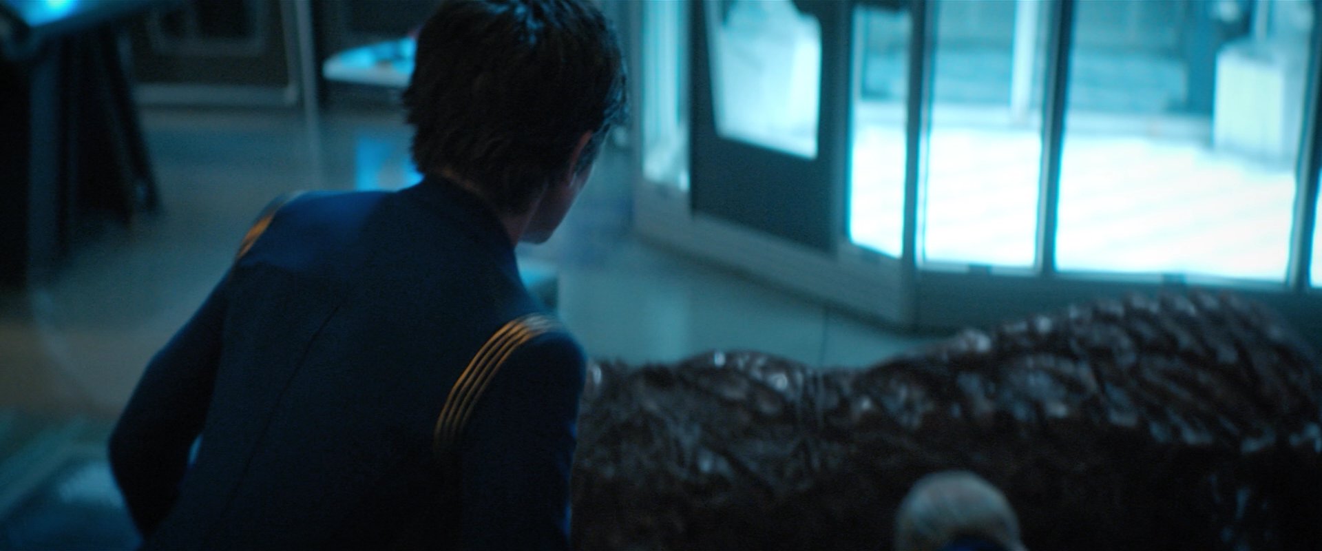 extant_StarTrekDiscovery_2x04-AnObolForCharon_05974.jpg